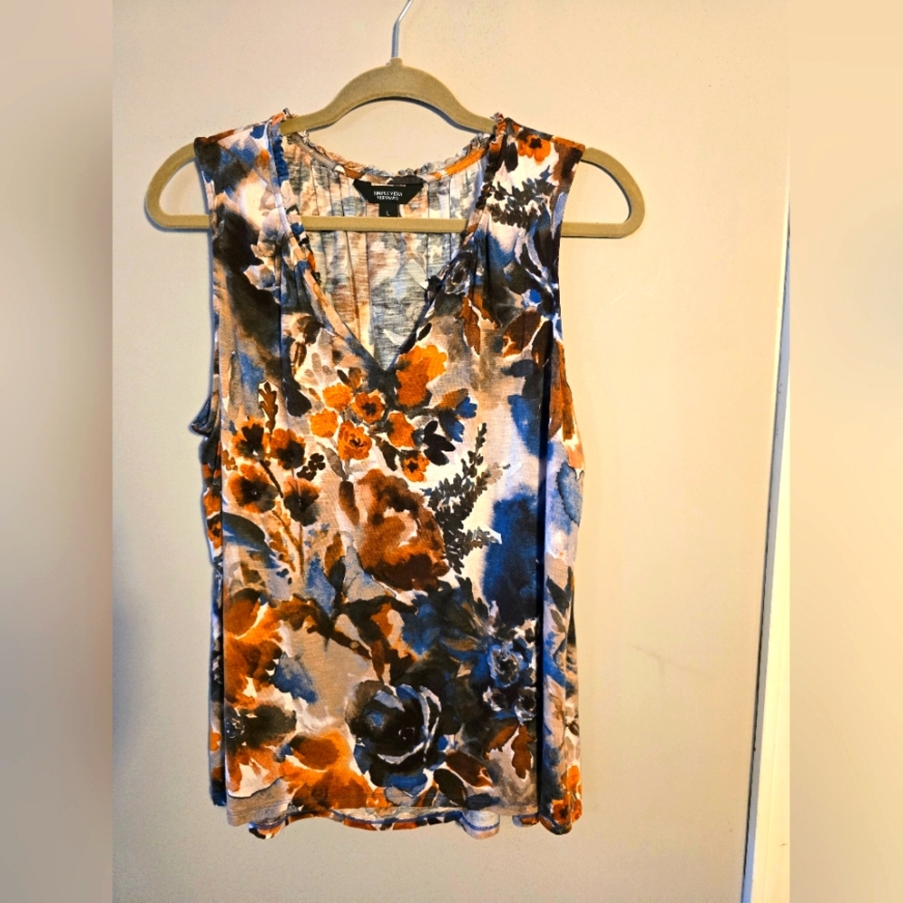 Vera Wang Sleeveless Top